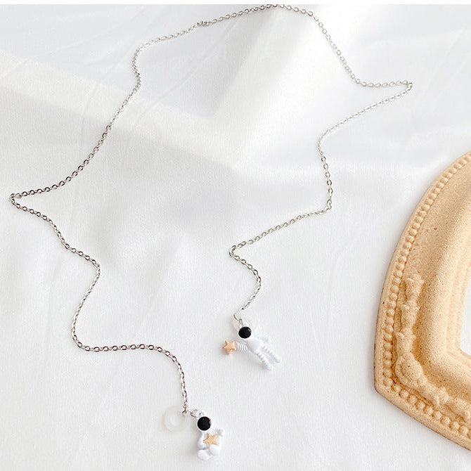👓 Astronaut Eyeglass Chain – Ground Control in Style