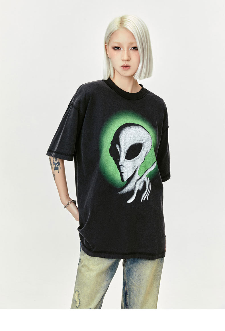 👕 Distressed Alien Print Tee – Worn-In Wisdom, Wired to the Stars