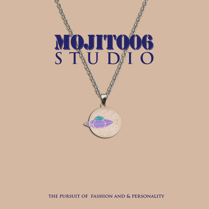 🛸 UFO Pendant Necklace – Subtle Signal. Stellar Style.