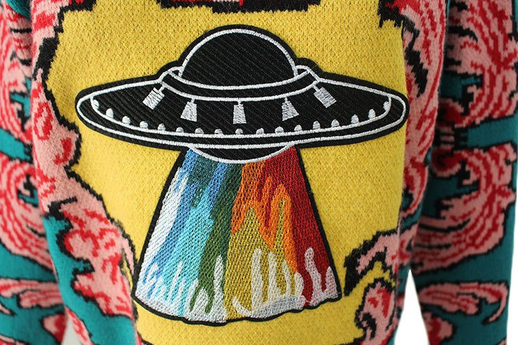 🧶 Vintage UFO Jacquard Sweater – Stay Warm, Stay Weird