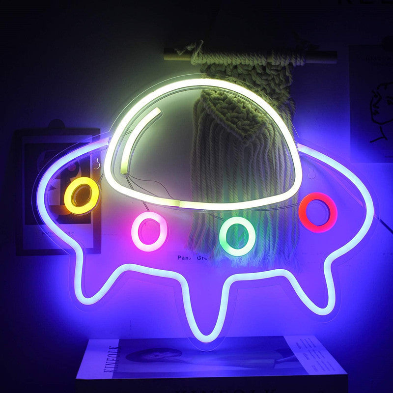🧑‍🚀 UFO & Spaceman LED Night Light – Peaceful Glow from the Beyond