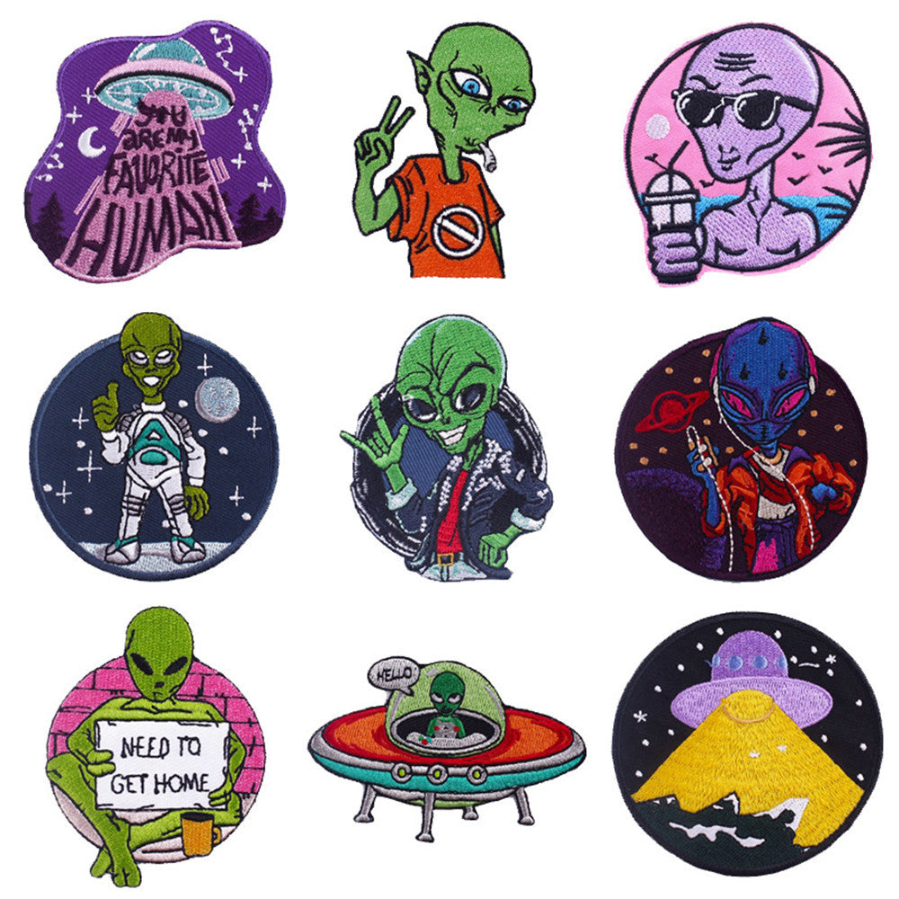 ๐ธ Alien Embroidered Patch โ Wear the Signal