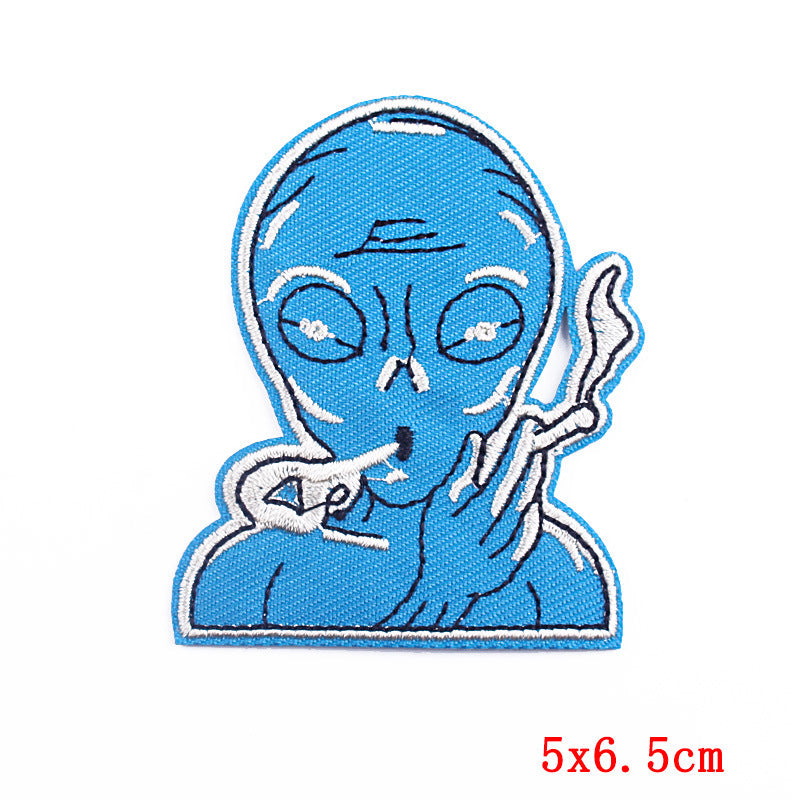 ๐ธ Alien Embroidered Patch โ Wear the Signal