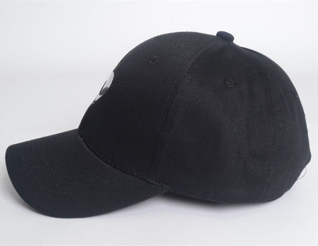 Classic Alien Head Hat – Black