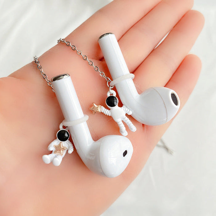 👓 Astronaut Eyeglass Chain – Ground Control in Style