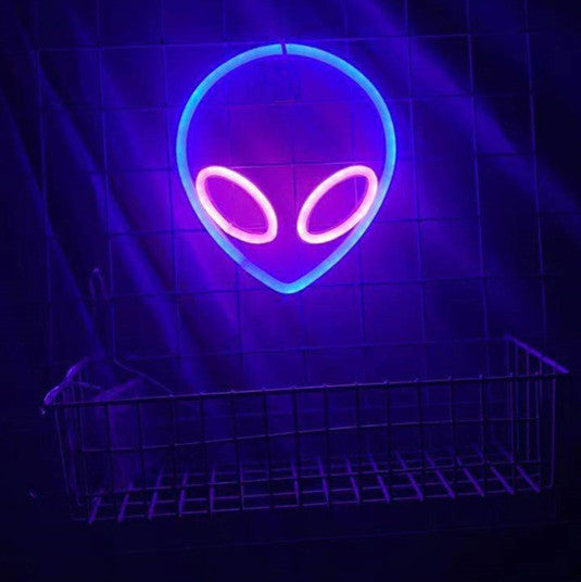 LED Alien Neon Wall Hanging Lamp – Glowing Aliencore Vibes